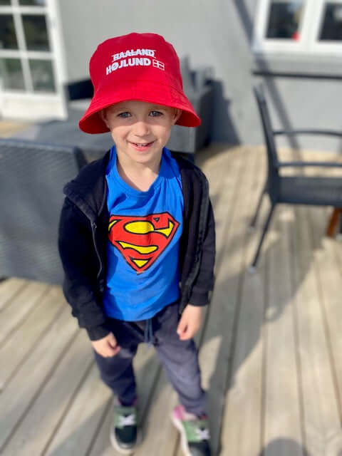 Højlund X Haaland "Højlund i hatten" bøllehat - Lukaki.dkHøjlund X Haaland "Højlund i hatten" bøllehat