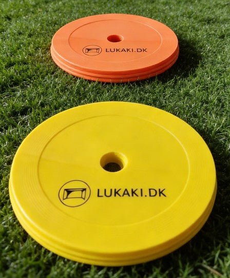Flade markeringskegler med holder – 30 stk. i orange og gul - Lukaki.dk