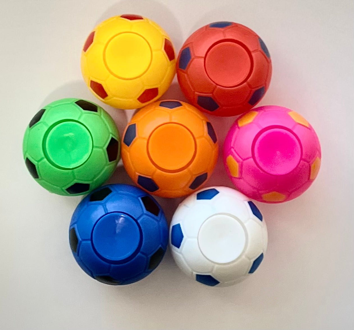 Pakkekalender med 24 fodbold gaver (inkl. nummermærkater 1 - 24) Lukaki.dk