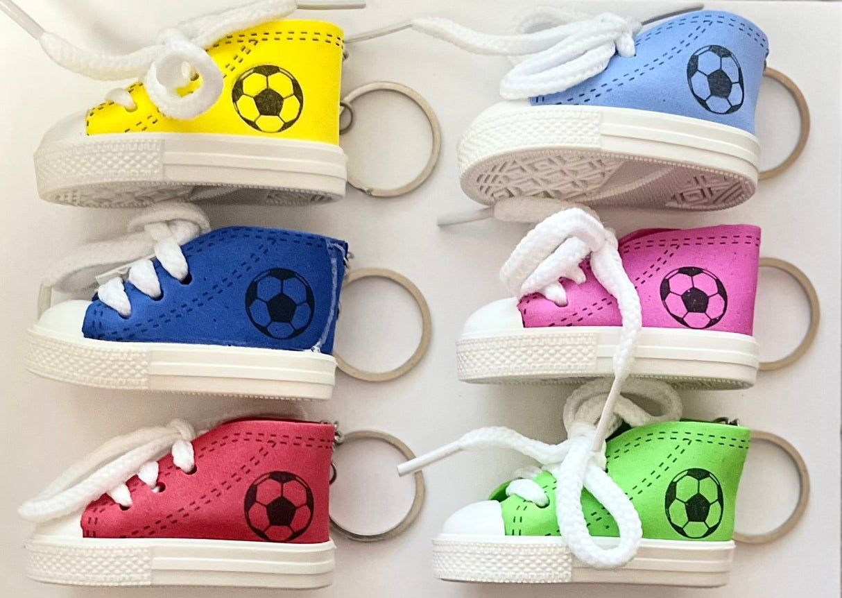 Pakkekalender med 24 fodbold gaver (inkl. nummermærkater 1 - 24) - Lukaki.dkPakkekalender med 24 fodbold gaver (inkl. nummermærkater 1 - 24)