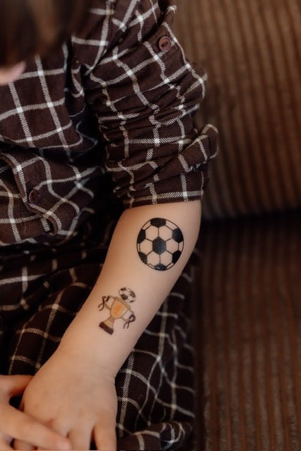 Tatoveringer med fodboldtema - 12 stk. - Lukaki.dkTatoveringer med fodboldtema - 12 stk.