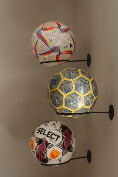 1 Boldholder + 1 Medaljeholder + 1 Pudebetræk - Lukaki.dk1 Boldholder + 1 Medaljeholder + 1 Pudebetræk