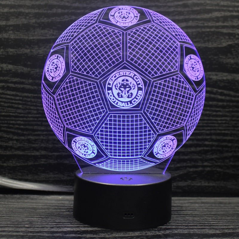 Leicester 3D Fodbold lampe - Lyser i 7 farver - Lukaki.dkLeicester 3D Fodbold lampe - Lyser i 7 farver